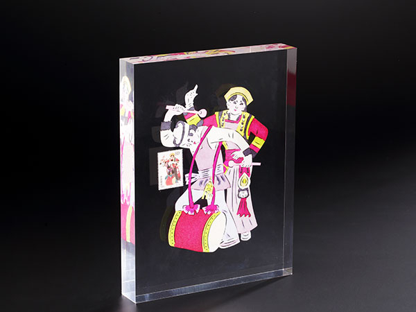 無縫熱壓展示臺(tái) 無縫熱壓展示臺(tái)