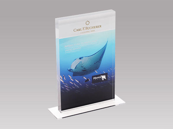 臺(tái)卡臺(tái)牌