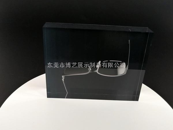 眼鏡宣傳臺 眼鏡宣傳臺